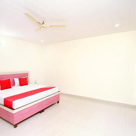 Oyo Flagship Armaan Resort Shāhpur Kültér fotó